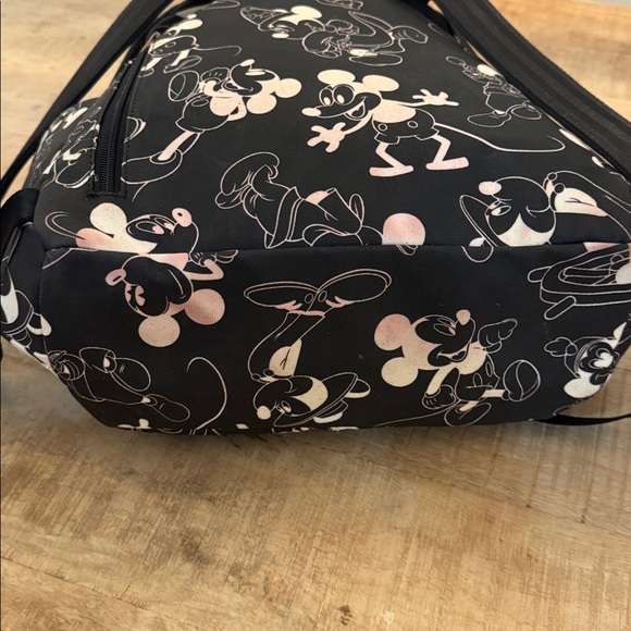 Petunia pickle bottom backpack - Picture 8 of 15